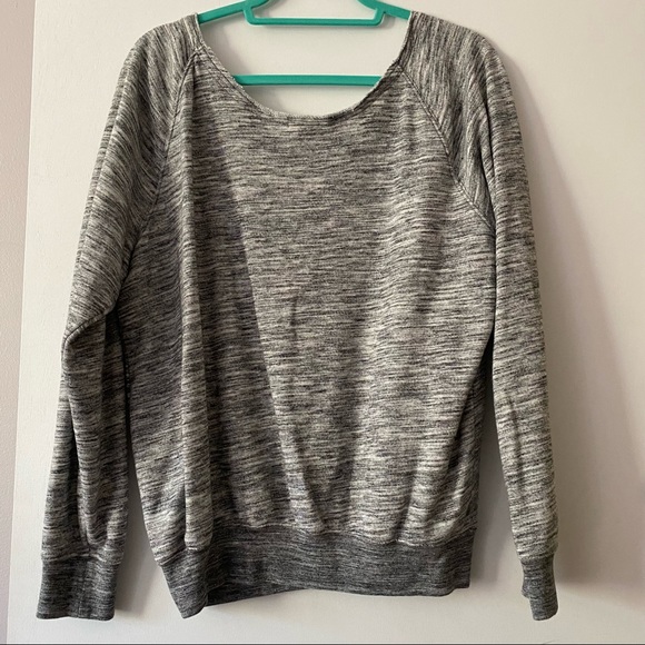 Victoria’s Secret PINK Grey Off the Shoulder Tropical Floral Logo Sweatshirt - Picture 2 of 5